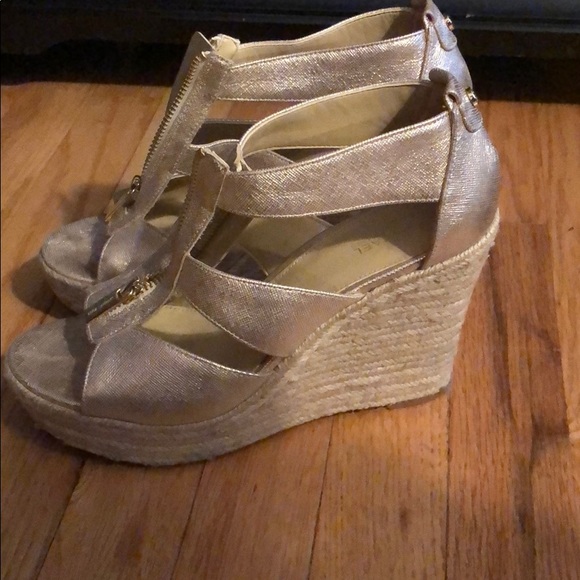 Michael Kors gold wedges - Picture 2 of 3